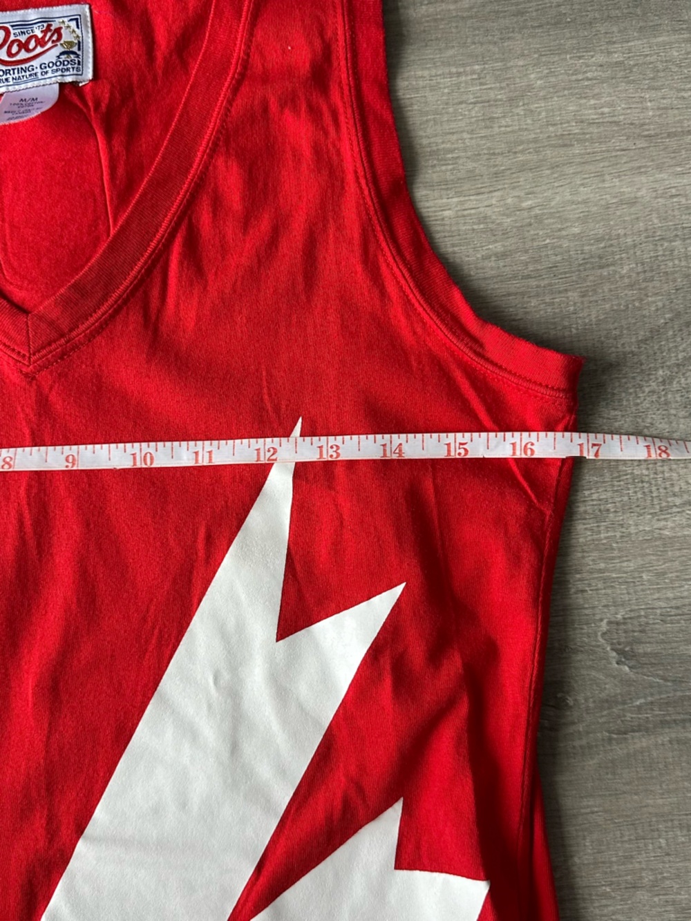 1990s Vintage Roots Sporting Goods Maple Leaf Tank Made in Canada - Picture 4 of 7